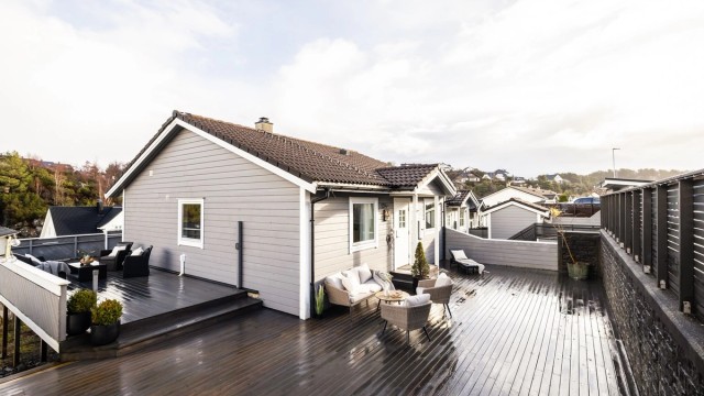 Eiendomsmegler Christer Haugen inviterer deg til visning på dette flotte rekkehuset - Kontakt megler på tlf 415 13 932 for avtale om visning!