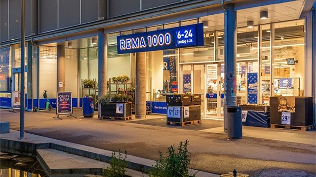 Rema 1000 i Gladengveien har gjesteparkering og er søndagsåpen