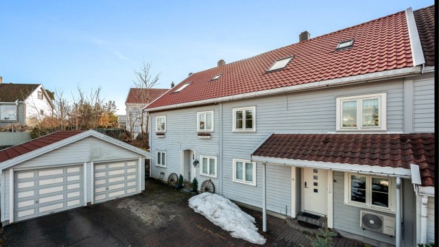 Pynten 4- Rekkebolig over tre plan og tilhørende del av garasje