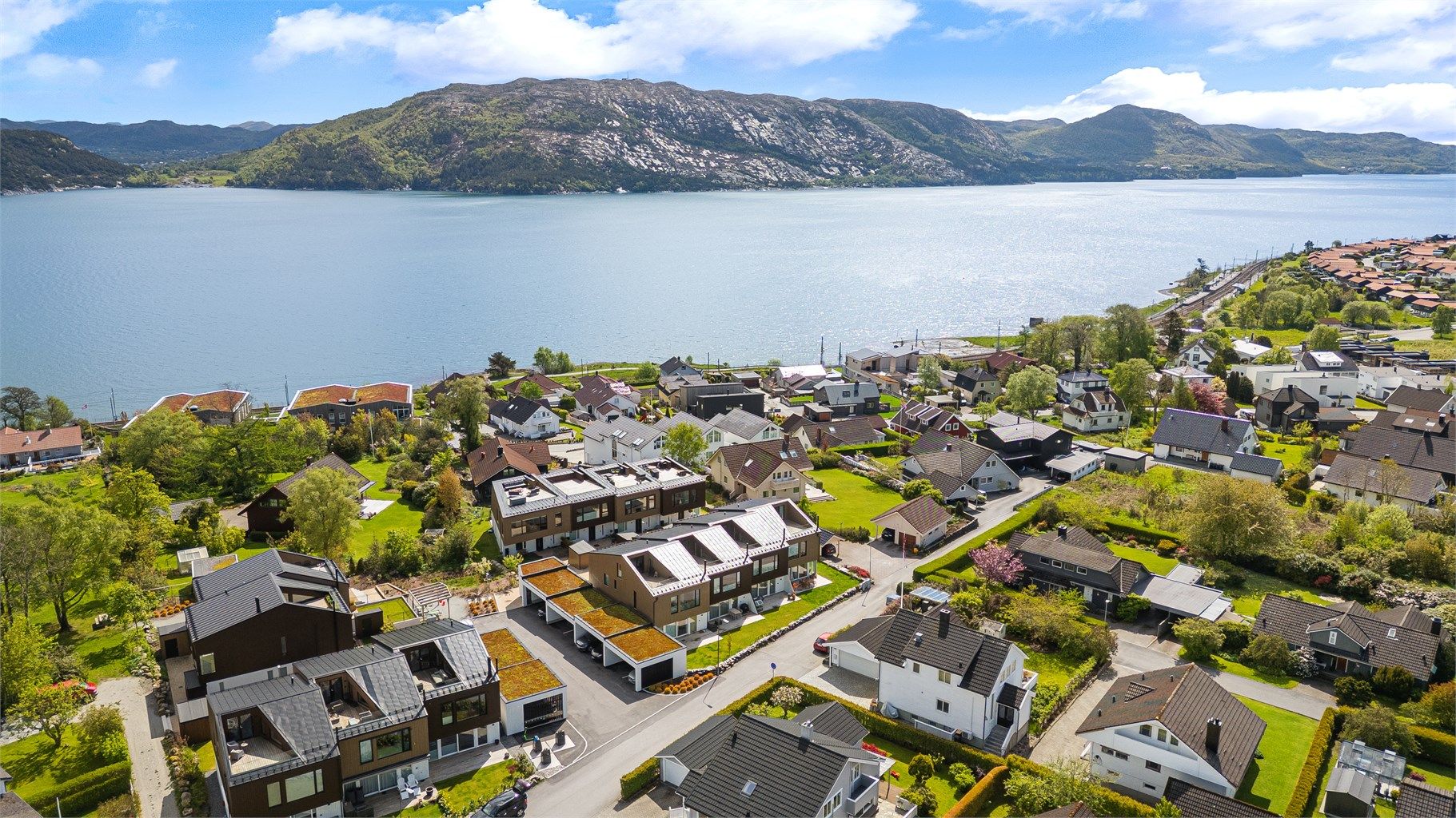 Lene Hviding v/Krogsveen har gleden av å presentere Wilhelm Sundts vei 10A.