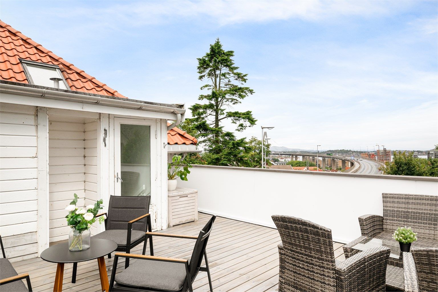 Velkommen til Opheimsgata 77, presenteres av Krogsveen eiendom v/Amalie Barseth.