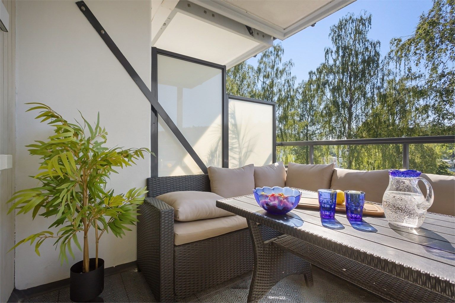 Nydelig balkong med gode solforhold