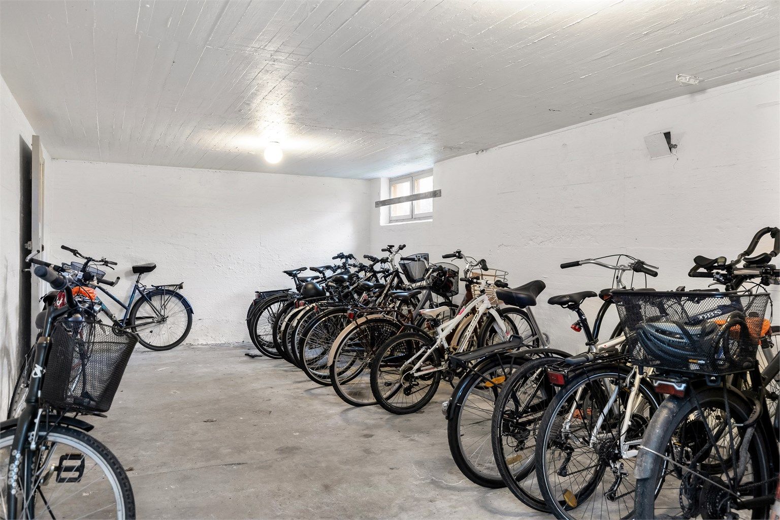 Felles sykkelbod for beboere i blokken. 