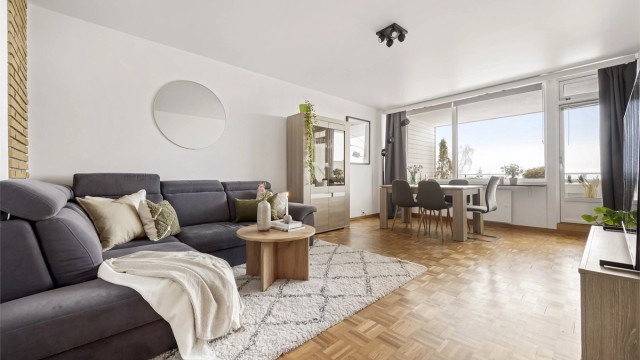 Ingen innsyn til stuen.