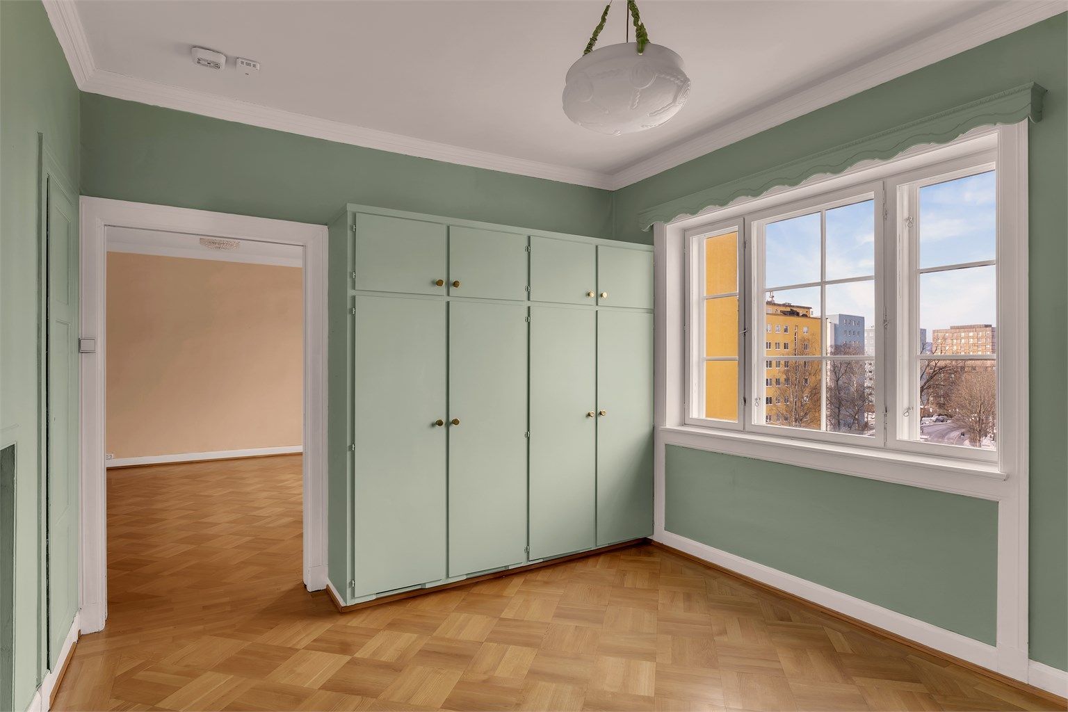 Rolig beliggenhet i boligen med lite innsyn.