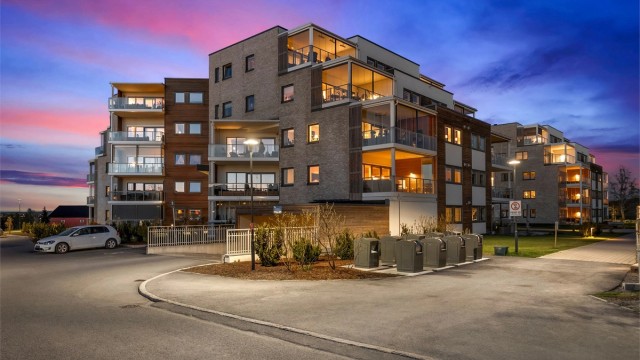 EIendomsmegler Krogsveen v/Christian Blenne Lien ønsker velkommen til Skjønhaugtunet