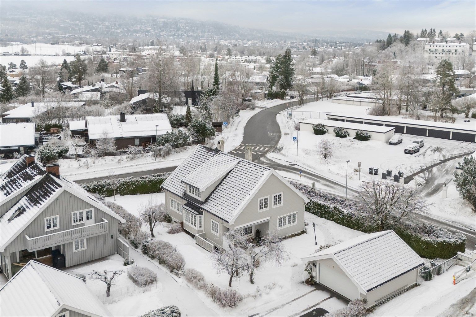 Velkommen til Østeråsen 5! Foto: Zovenfra