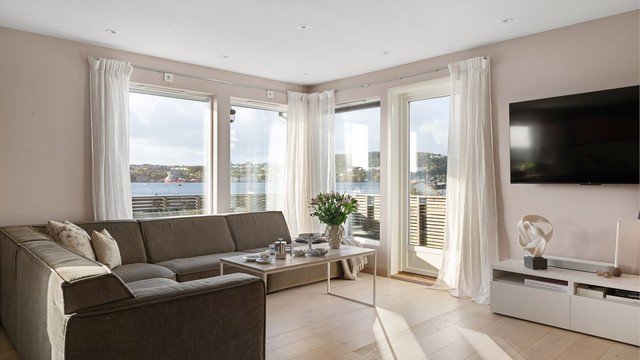 Direkte utgang til terrasse.