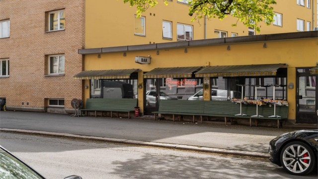 Det er også gangavstand til Grünerløkka og Torshov med et rikt utvalg av kaféer og restauranter, her ved den populære baren Bruun-Larsen.