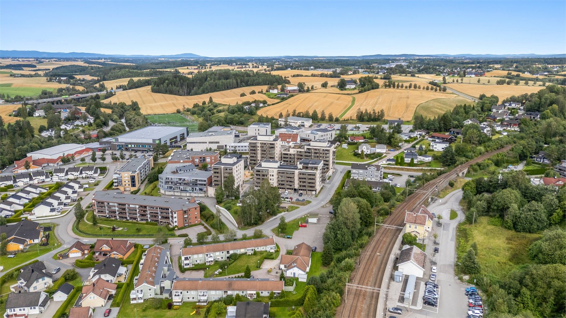Beliggenhet i et etablert og barnevennlig nabolag på Frogner.