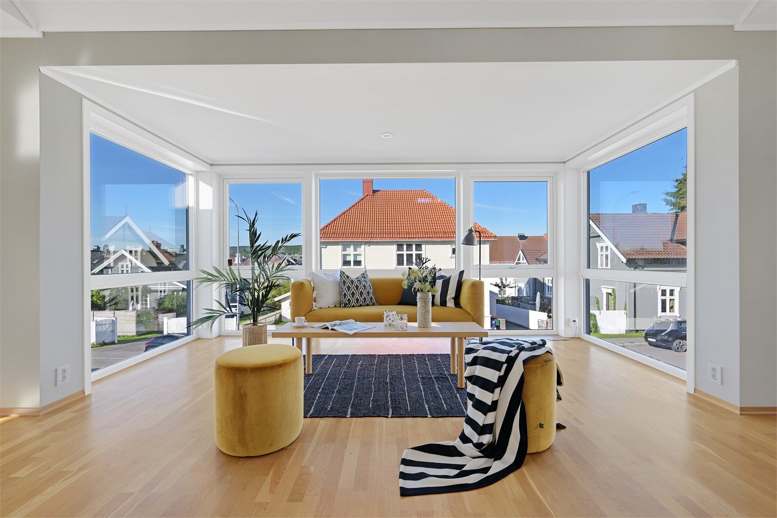 Fantastiske lys og utsiktsforhold i boligen