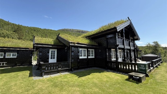 Med ski-in/ski-out og langrennsløyper like bak hytta, ligger alt til rette for aktive dager i fjellet.
Foto: Mørefoto v/Jarle Osen + eier
