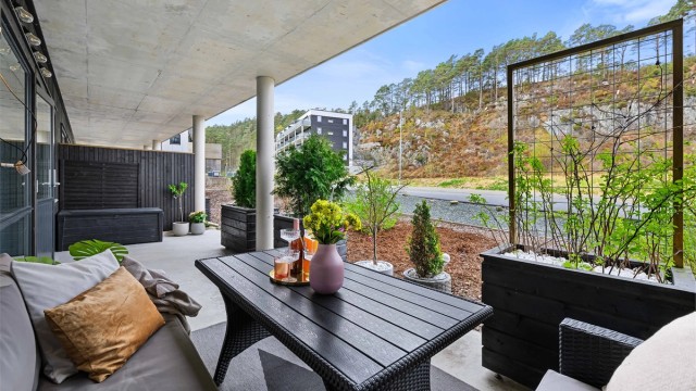 Terrassen er på hele 20 kvm