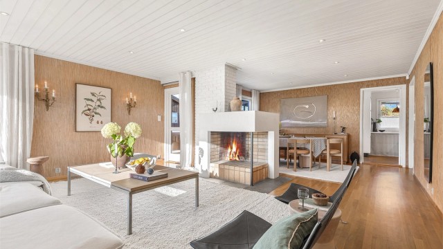 Her får du en innholdsrik vertikaldelt halvpart tomannsbolig med totalt tre soverom og to bad. Foto: Trond Reder