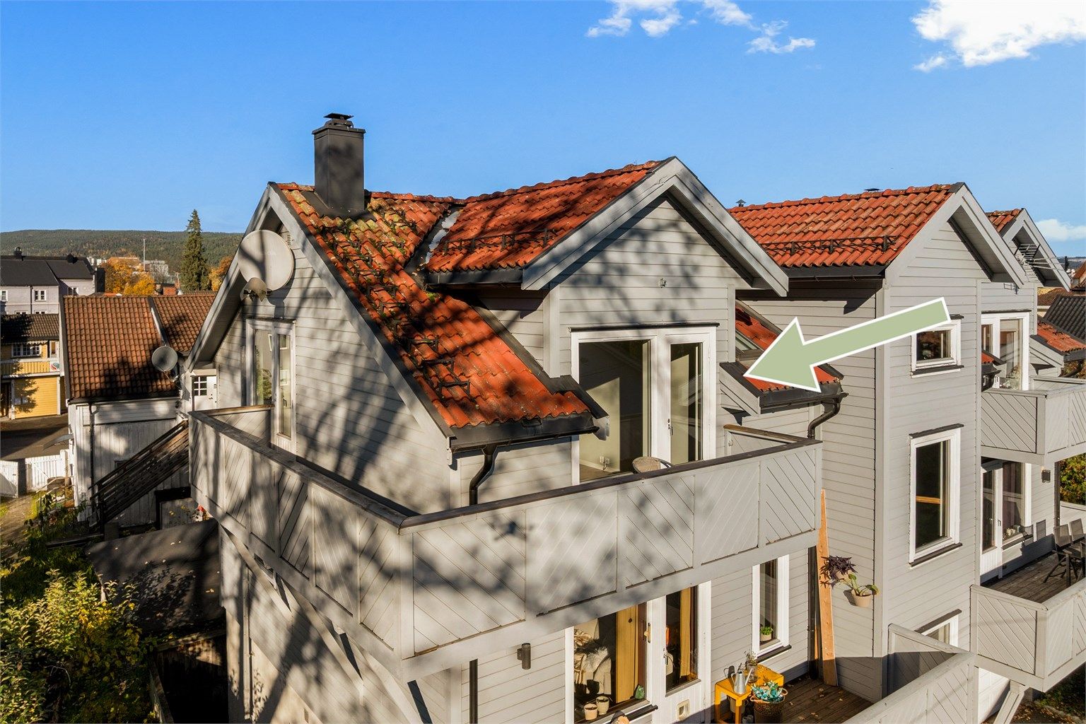 Lys og innbydende 2-roms eierleilighet i toppetasjen. 