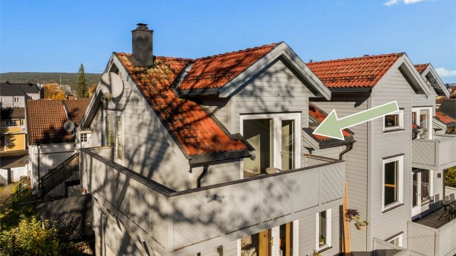 Lys og innbydende 2-roms eierleilighet i toppetasjen.