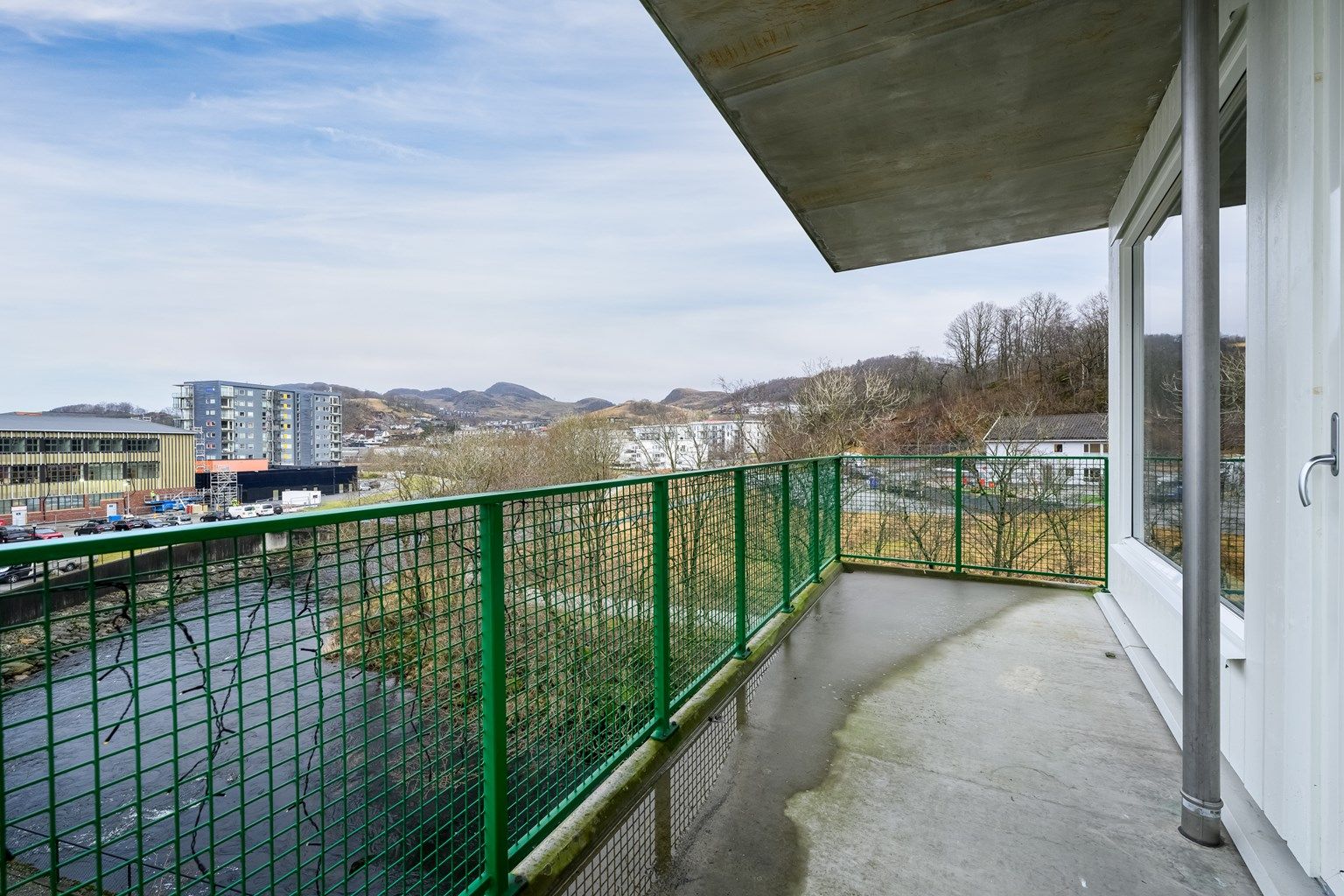 Krogsveen avd. Sandnes v/ Mats Sandstøl har gleden av å presentere leiligheten i Ole Nielsens vei 5B!