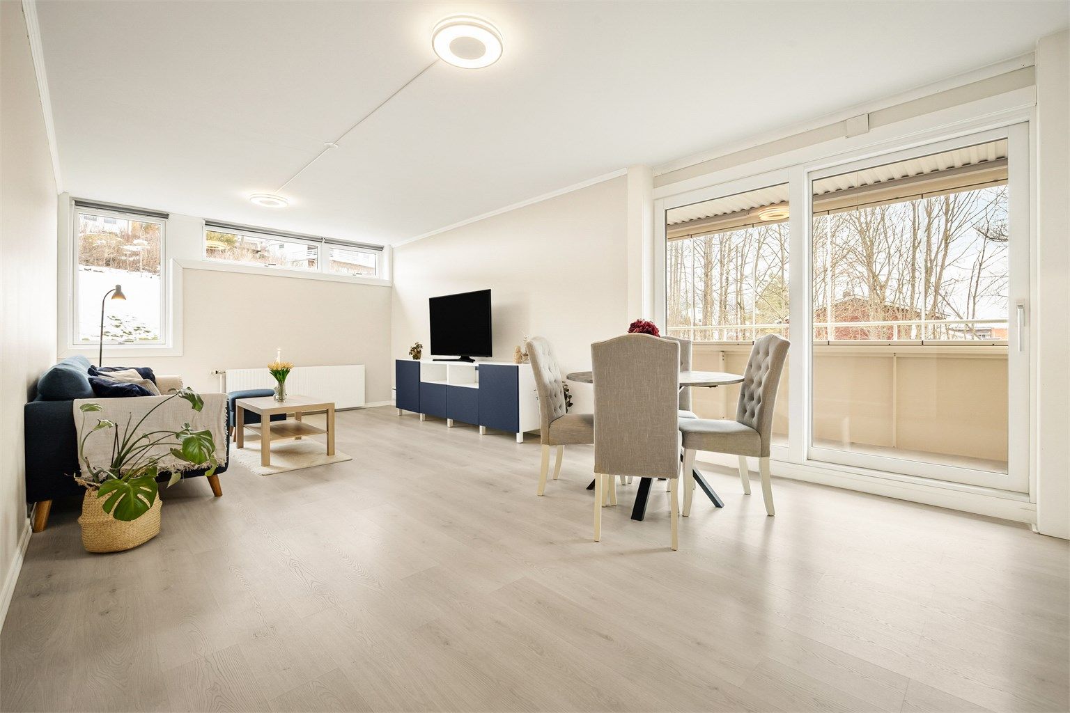 Leiligheten er overflateoppusset i 2026.