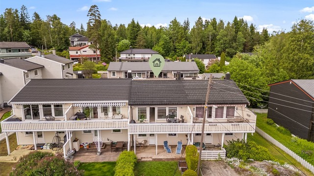 Innholdsrik bolig i et svært barnevennlig boområde i Våglia