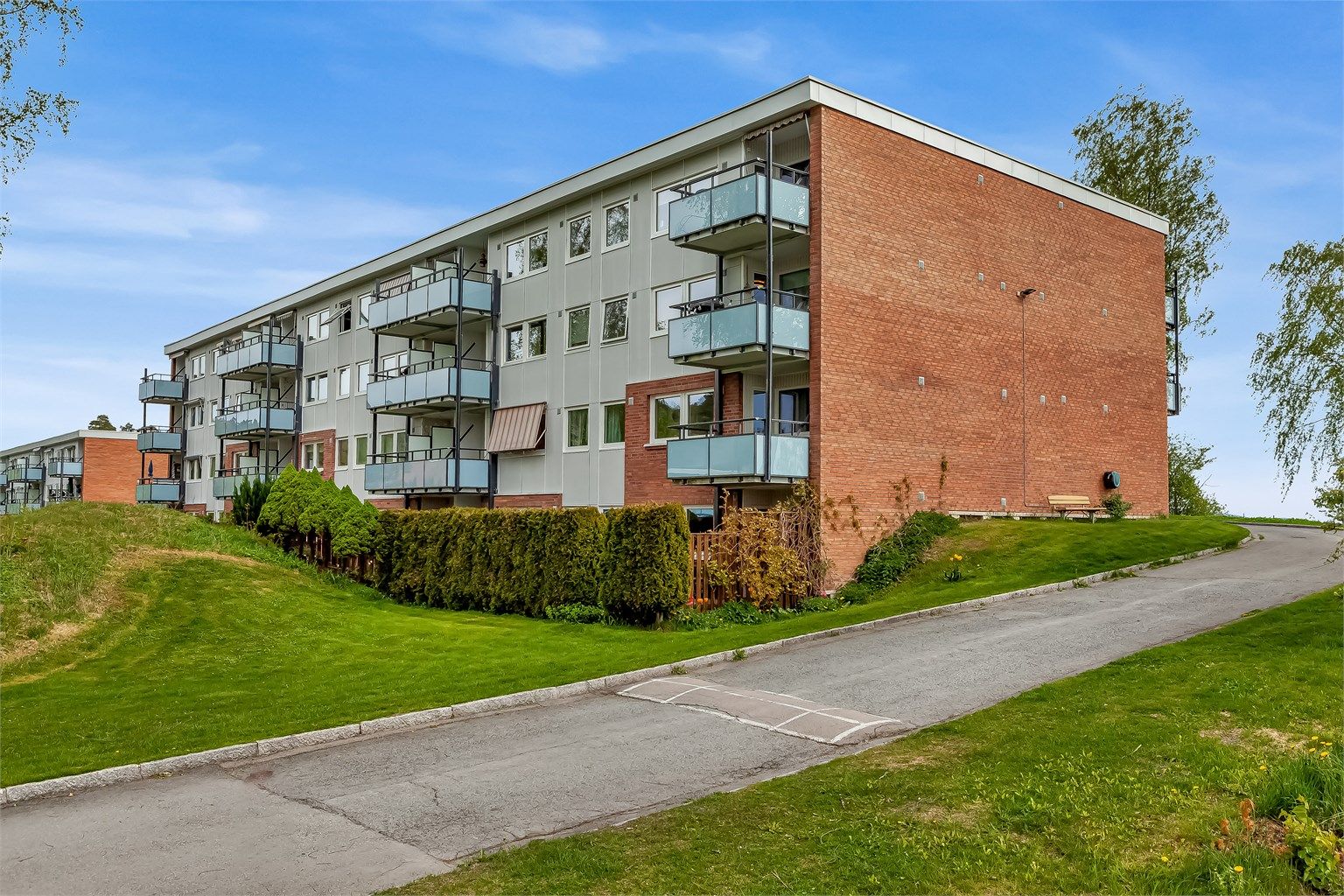 Eiendomsmegler Sarvajuthan Mahalingam v/Krogsveen Sandvika har gleden av å presentere Durudveien 16A! 