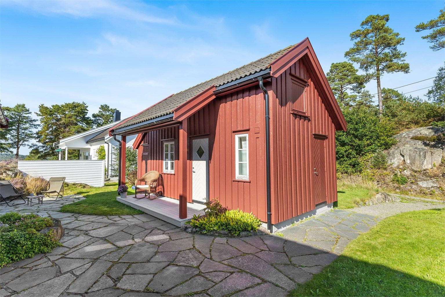 Frittliggende anneks. Perfekt for gjester!