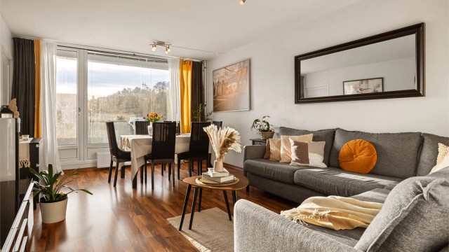 Eiendomsmegler Krogsveen v/ Herman Hauge ønsker deg velkommen til visning i Vestre Vadmyra 3