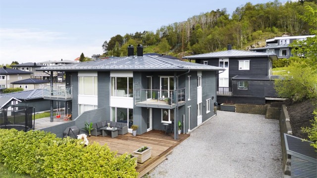 Velkommen til Smievegen 65 - presentert av Krogsveen v/eiendomsmegler Robert T. Iversen