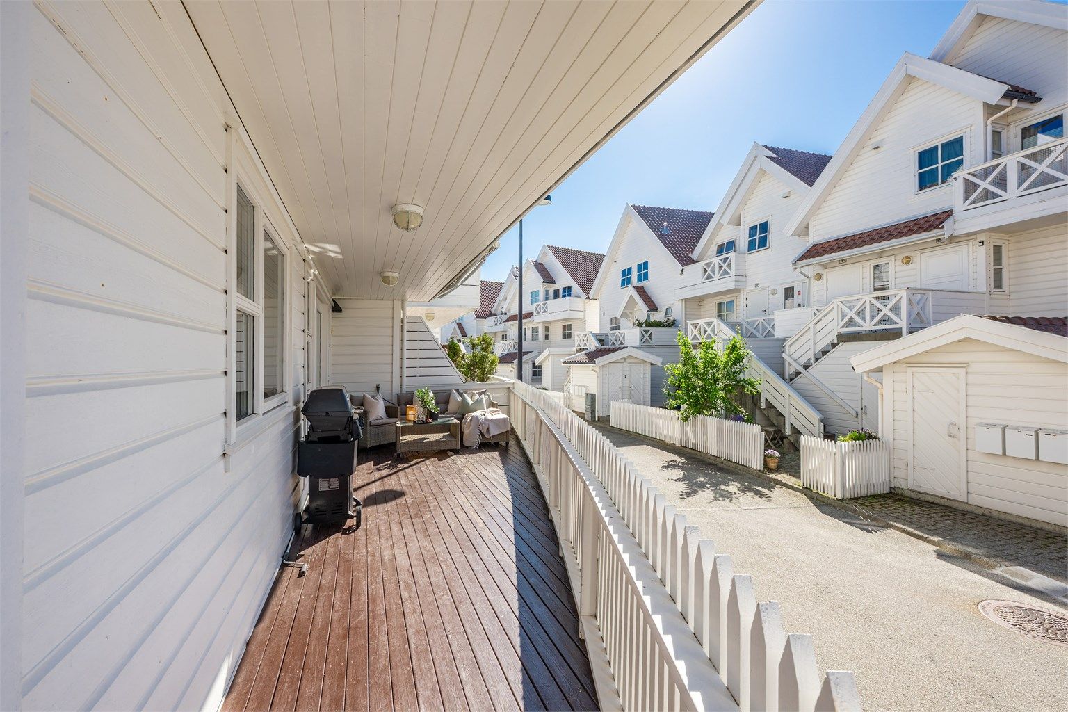 Overbygd terrasse på 18 kvm. 