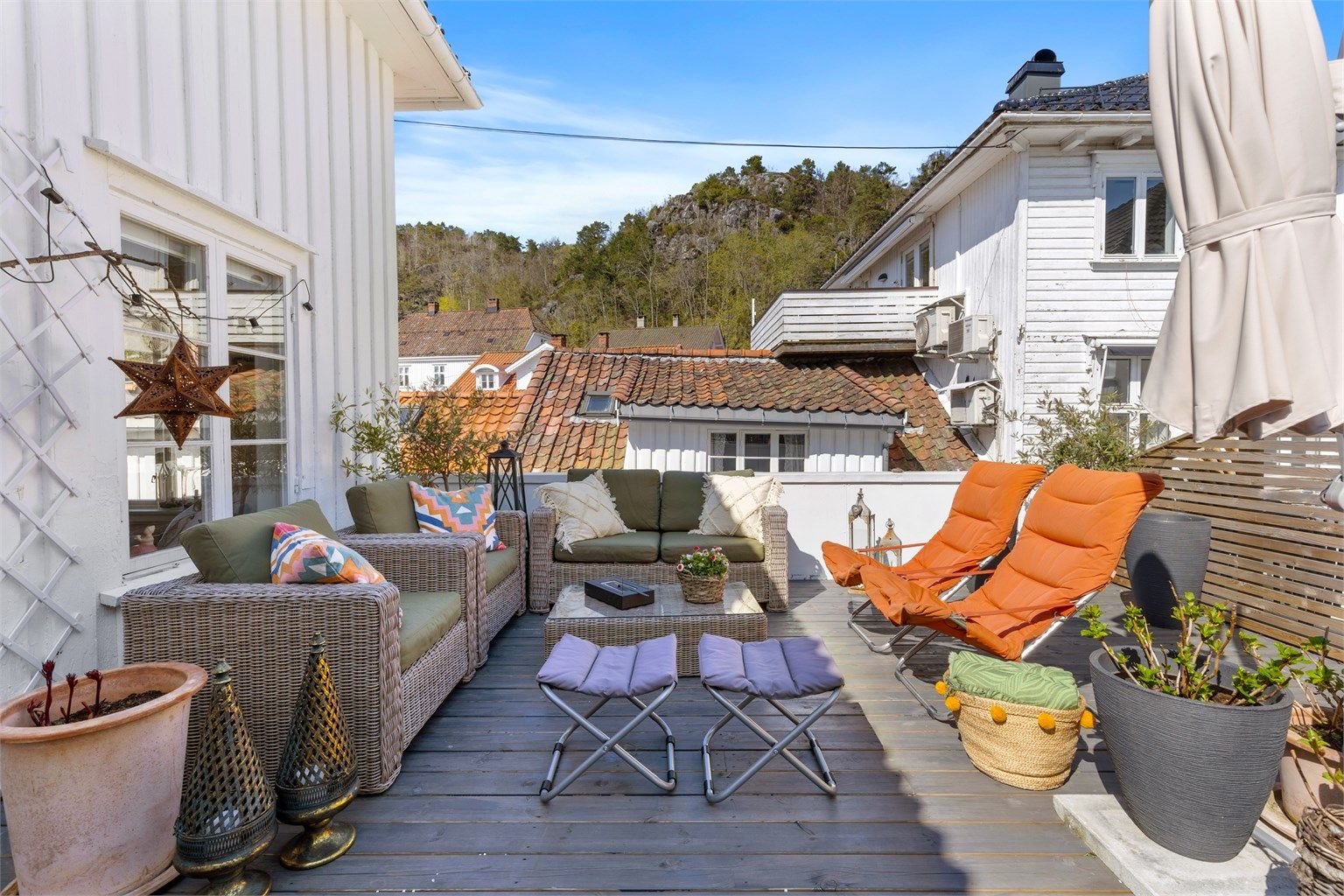 Velkommen til Carstensens gate 1 - Presentert av Therese Ekeli Berg ved Krogsveen Eiendomsmegling.