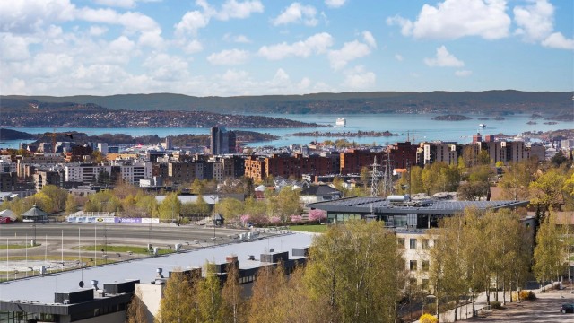 En fri og luftig utsikt som strekker seg langt.