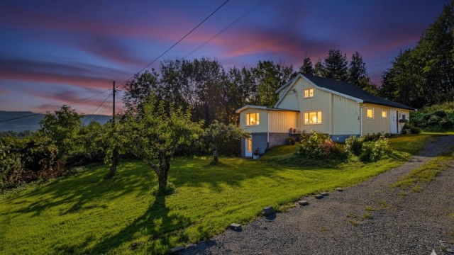 Flotte småbrukskvaliteter med potensiale for dyrehold.