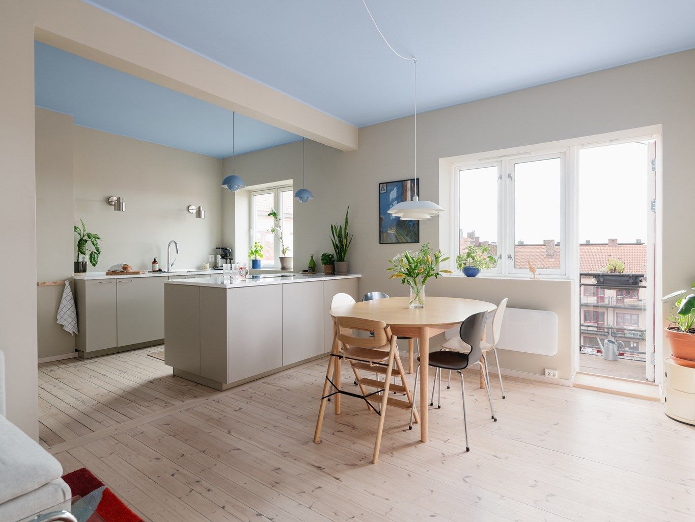 Velkommen til denne perlen i Christian Michelsens gate 20!