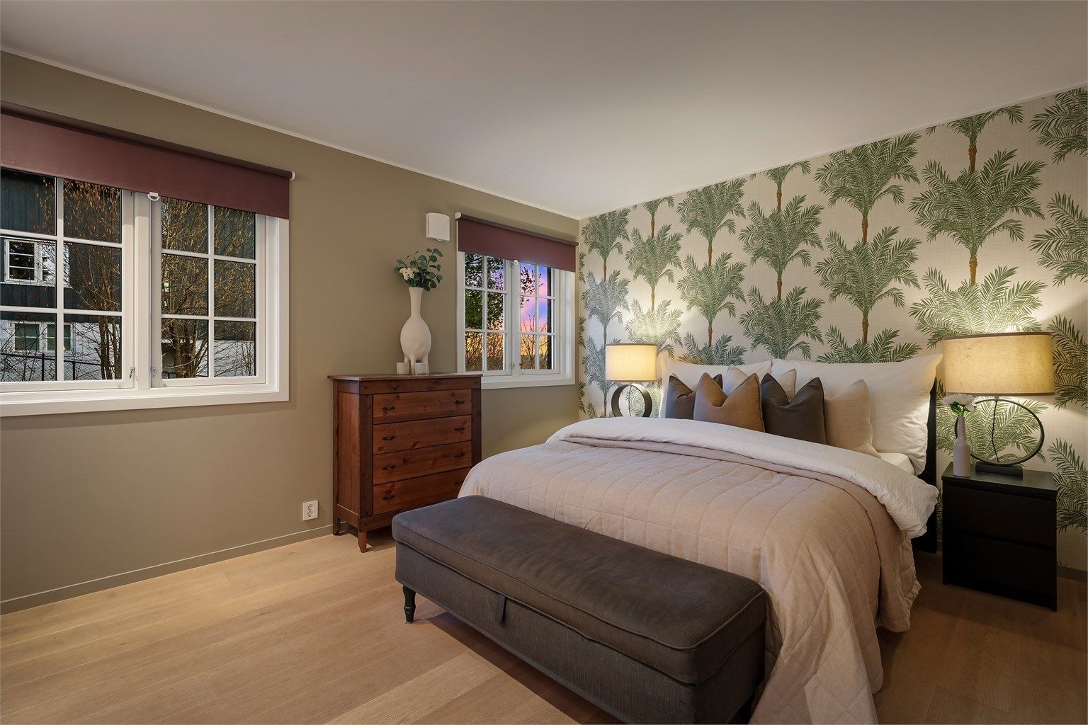 Stort og luftig hovedsoverom