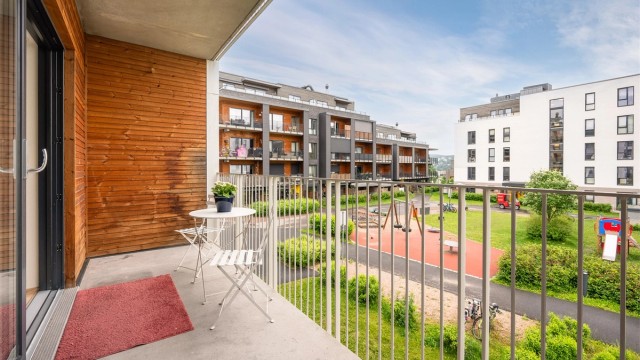 Sindre Nyhus v/ Krogsveen Løren inviterer til det nye nabolaget på Vollebekk! Foto: Gutt Foto