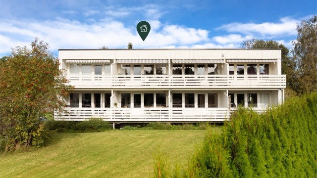 Leiligheten i Joruns vei 36A presenteres av Kenneth Graarud Olsen i Krogsveen.