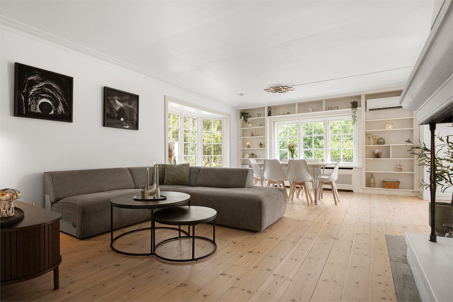 God plass til sofagruppe og spisestue 
