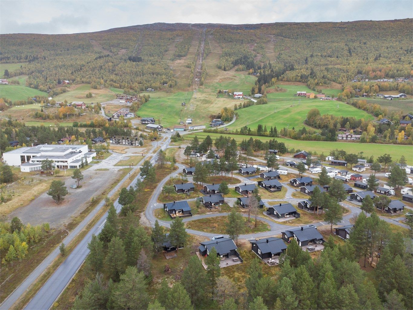 Dronebilde mot skitrekket