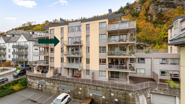 Velkommen til Fjellgata 47 A presentert av Krogsveen v/Eiendomsmegler/Partner Marit Stuen Aursnes