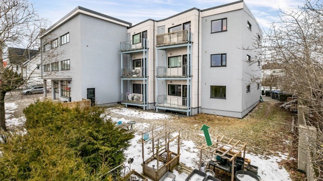 Velkommen til Helgerødgata 33 - presentert av Krogsveen.
Fotograf; Børge Oppegård.