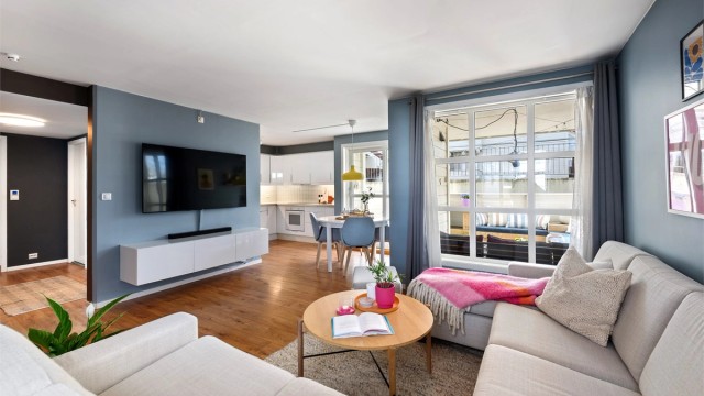 Veritashammaren 19 er en fin og romslig selveierleilighet, beliggende på enden og i første etasje av bygget. ( foto : John Mossige )