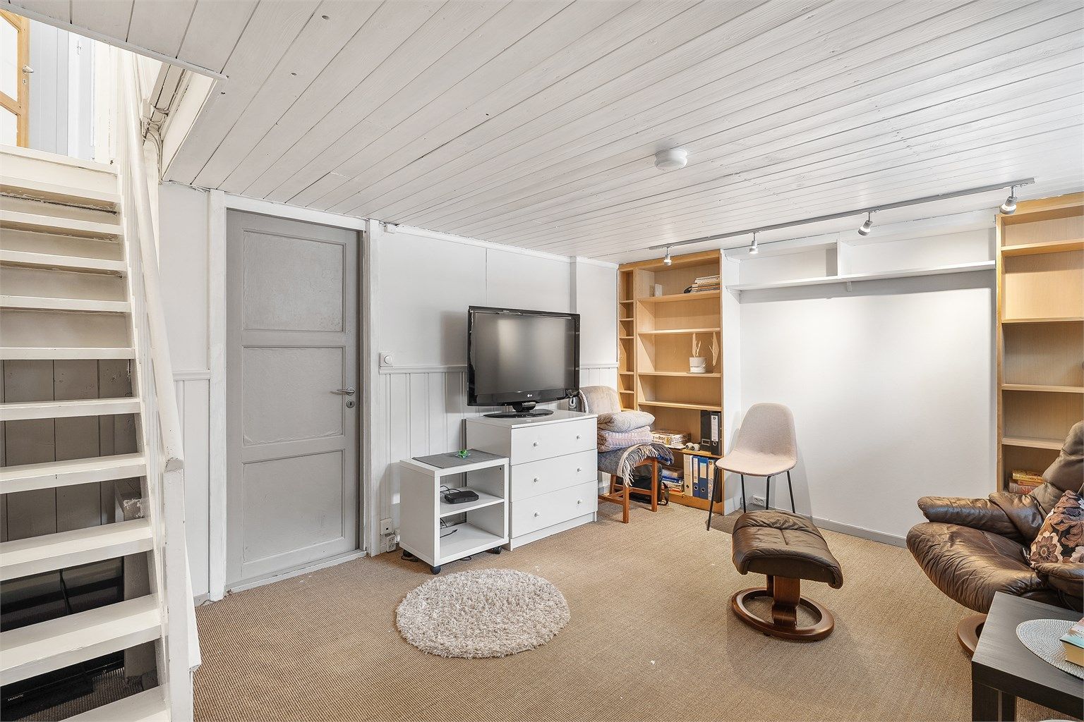 Innredet kjellerstue - ikke godkjent for varig opphold