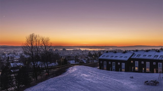 Velkommen til Rødbergveien 87 - Presentert av Jan Robert Ottesen v/ Krogsveen Årvoll!