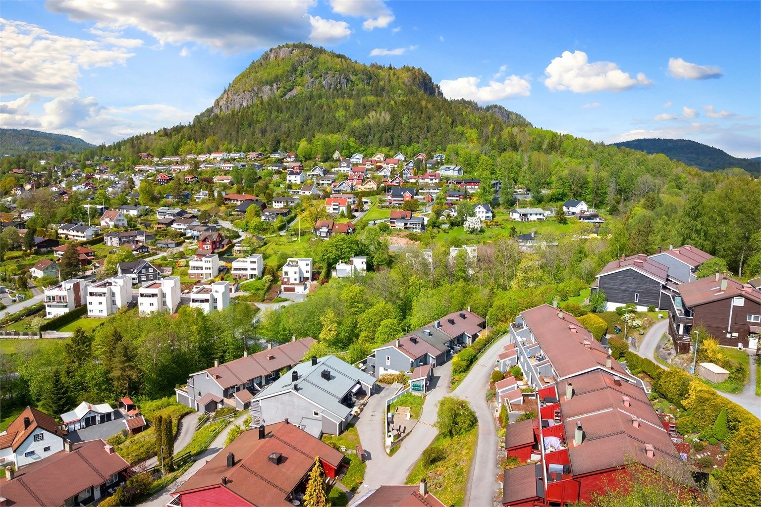 Nærhet til Kolsåstoppen med sine mange turstier for alle nivåer.