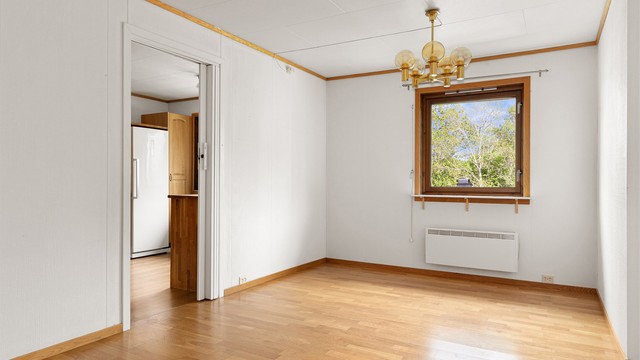 Plass til spisestue ved kjøkkenet