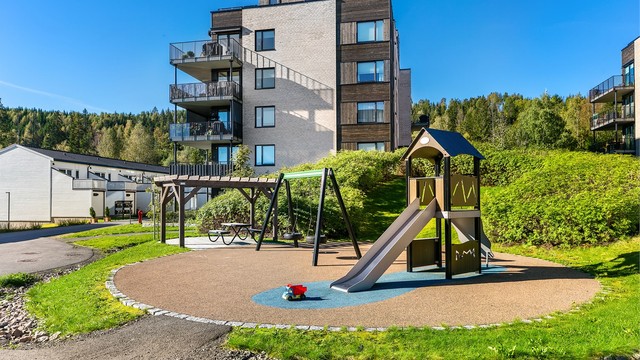 Trygge lekeplasser som samler nabolaget og gir barna gode uteområder.