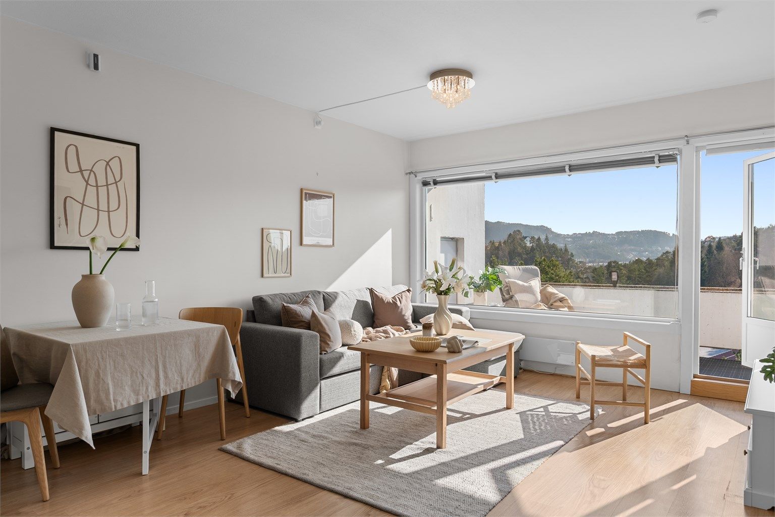 - Velkommen til Barliveien 24! - 