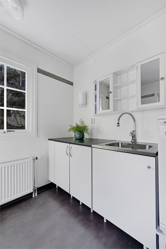 Her er boligens tekniske hjerte plassert: sentralvarmeanlegget Nibe F 750 med integrert varmtvannsbereder og balansert ventilasjon.
