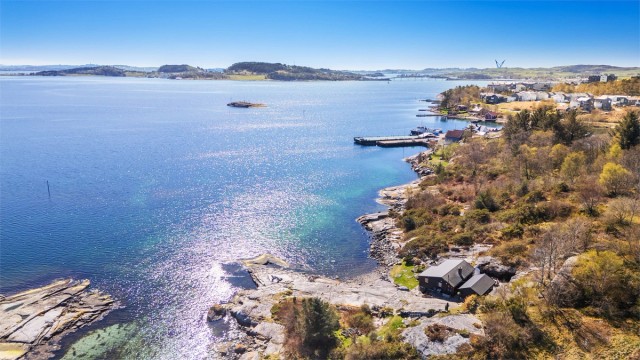 Lene Hviding v/Krogsveen eiendom har gleden av å presentere Nedre Hedlevikveien 15.