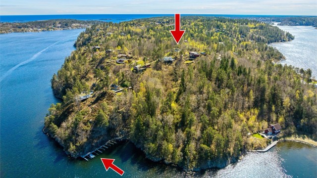 Her bor man midt i Sørlandsidyllen, med kort vei til både Arendal og Tvedestrand.