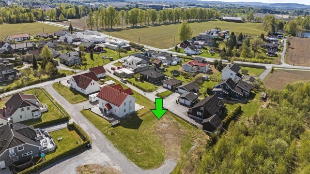 Krogsveen presenterer Solheimvegen 12C - flat og byggeklar eneboligtomt med nærhet til Jessheim og Gardermoen | Foto: Sebra Eiendomsfoto (Sindre Lundvold)